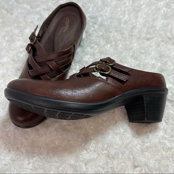 easy street Shoes - Easy Street Comfort Wave Vegan Leather 7.5